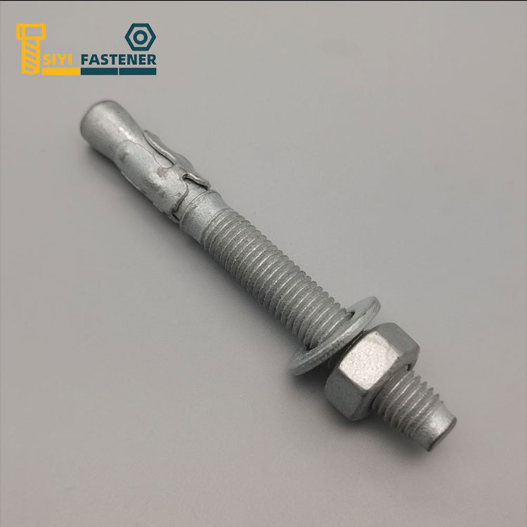 What are the recommended installation procedures for the wedge anchor?