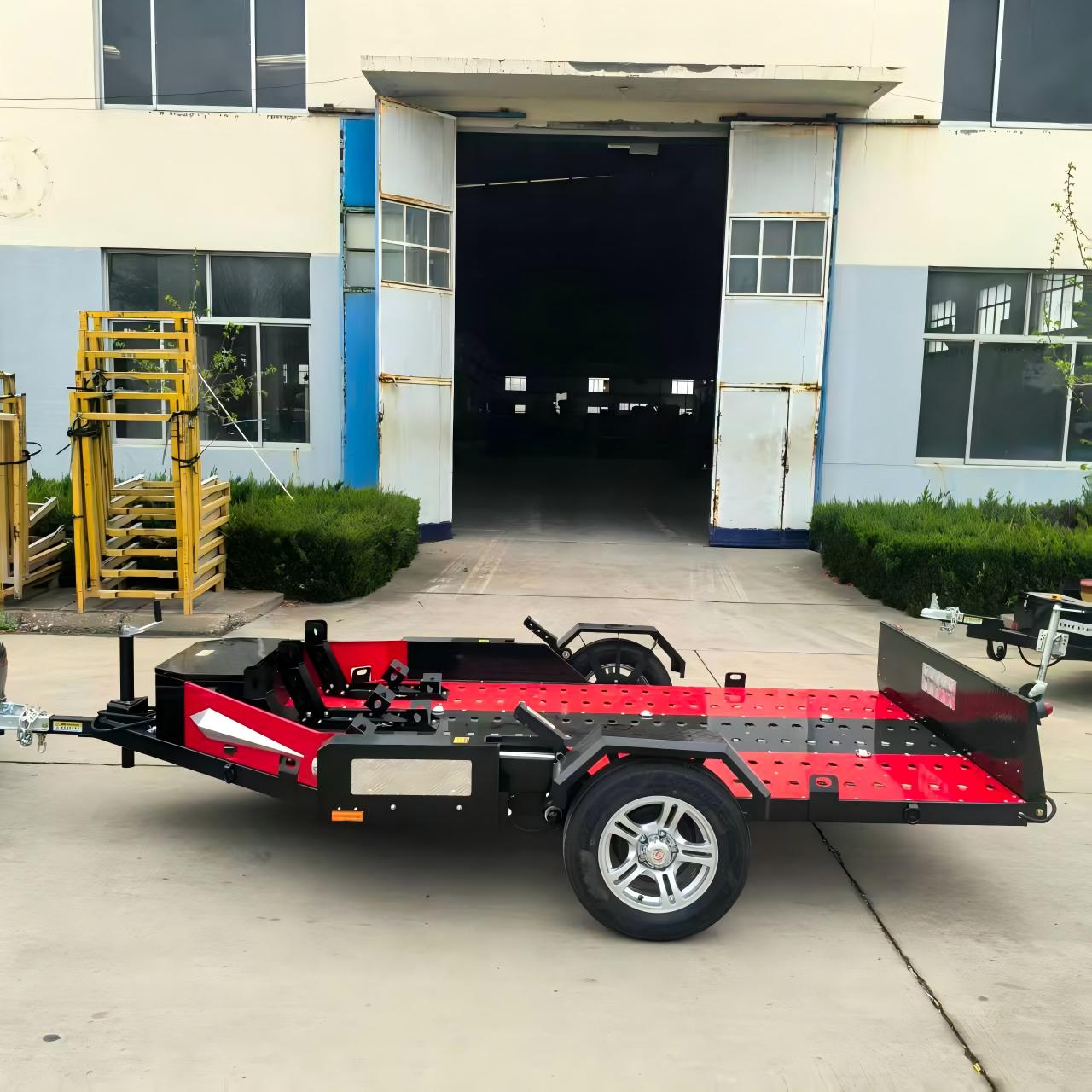 Remote Control Hydraulic Lift: The Ultimate 3-Bike Motorcycle Trailer Solution
