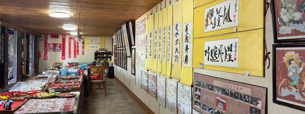 Experience Dongba Culture in Lijiang: A Complete Guide