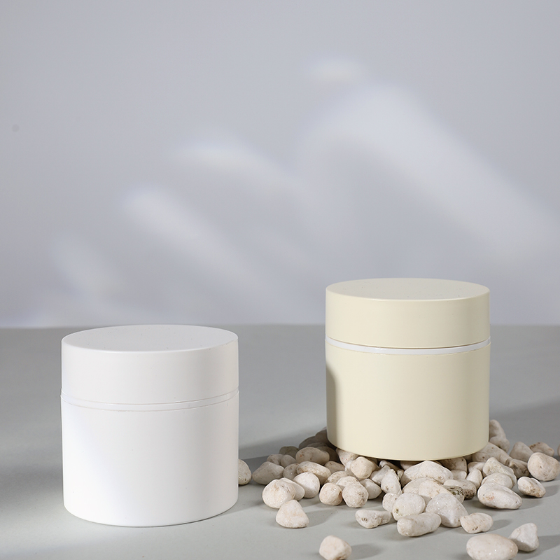 China PP Cream Jar Essentials for Skincare Packaging Success